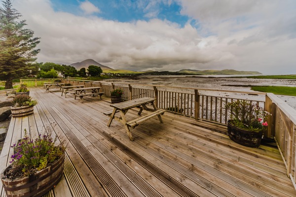 Harrapool Hideout — deck with views