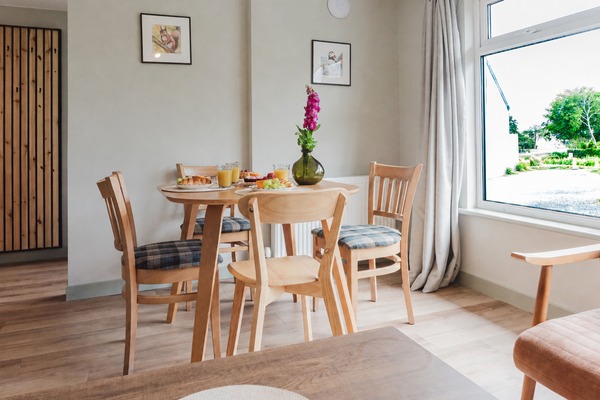 Harrapool Hideout — dining area