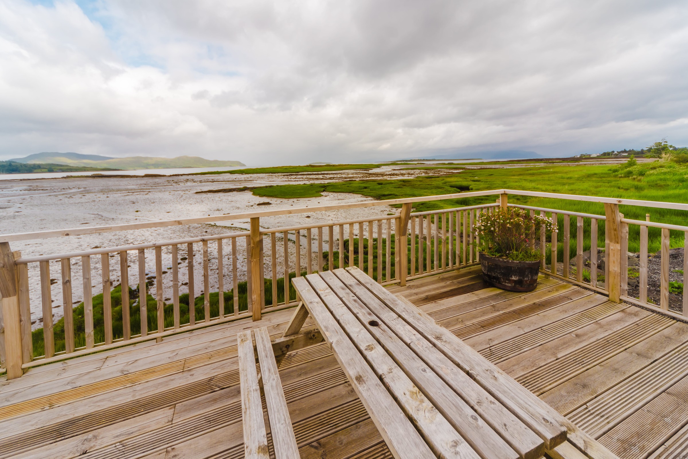 Harrapool Hideout — outdoor area